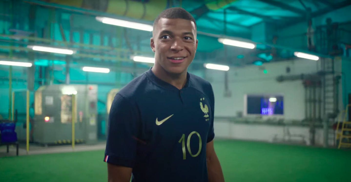Encantador suspender medio Nike launches "FootballVerse" advertisement days before FIFA World Cup 2022